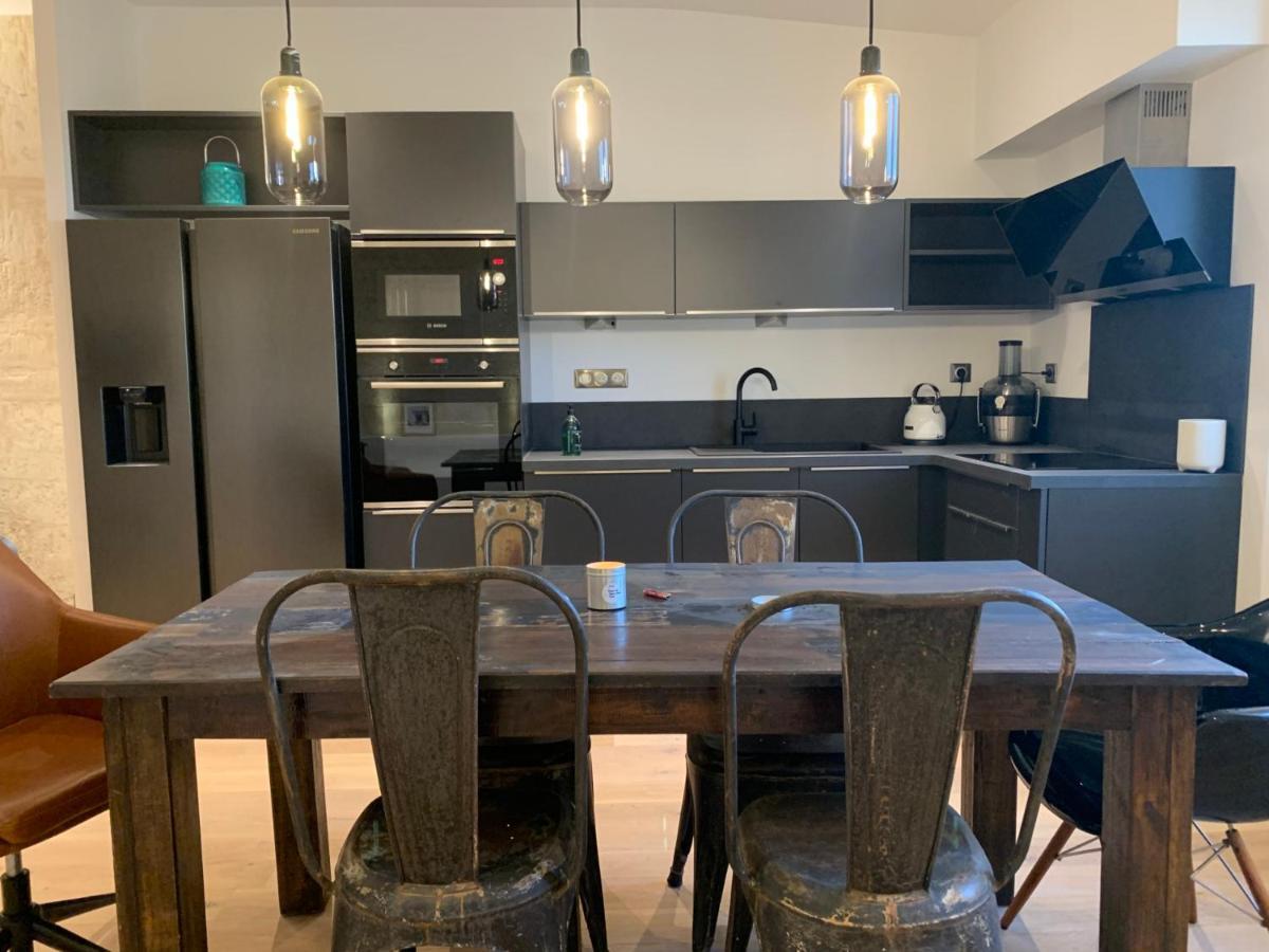 Superbe Appartement Avec Vue Αρλ Εξωτερικό φωτογραφία